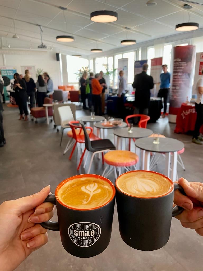 PhaseHolo's tweet photo. Great event at @SmileIncubator yesterday! ☕🎉 Our local Lund #lifescience community got to meet #HoloMonitor and catch a #sneakpeak to its new #fluorescence add-on. Thank you for all the engaging conversations about #livecellanalysis and for joining our talk and live demo 🔬 https://t.co/DaZUDI04Nr