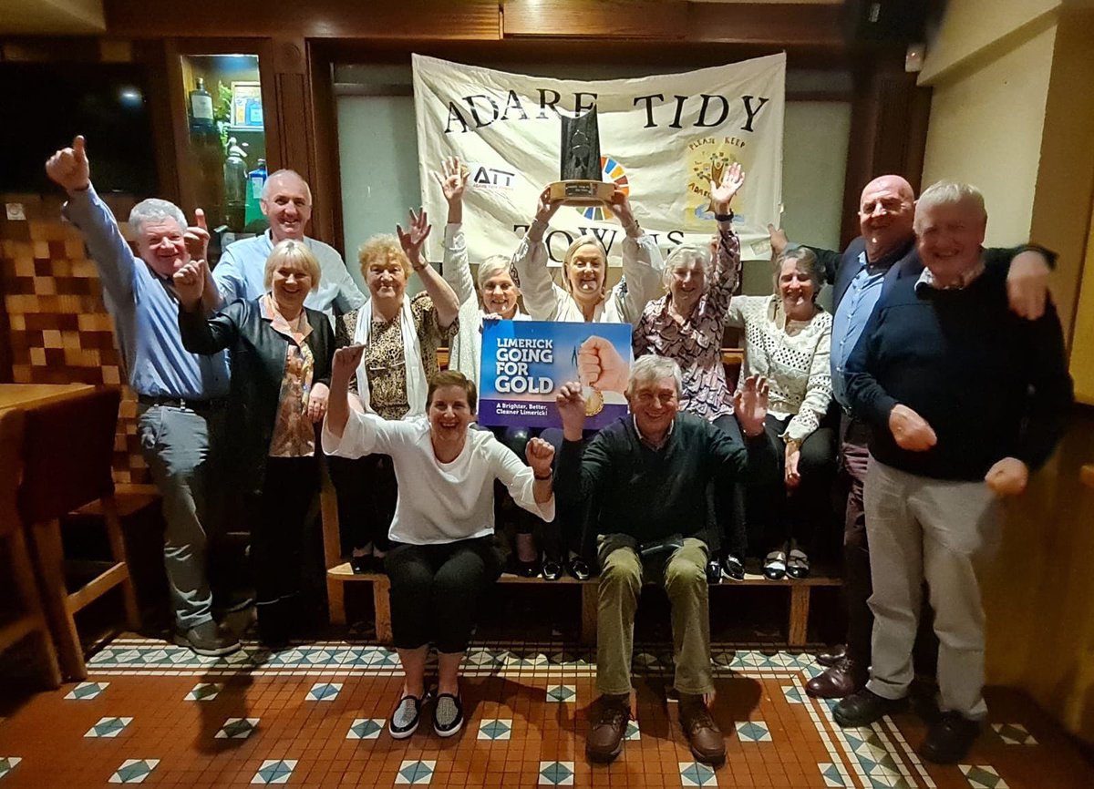 DunravenArms's tweet photo. Huge congratulations to the dedicated team @adaretidytowns who won the overall #GoingforGold award last night🙌 
 
They are a hardworking diligent team of volunteers working all year round to ensure our beautiful @AdareVillage stays beautiful! 
 
#adare #limerick #localheroes https://t.co/65P4me9kW0