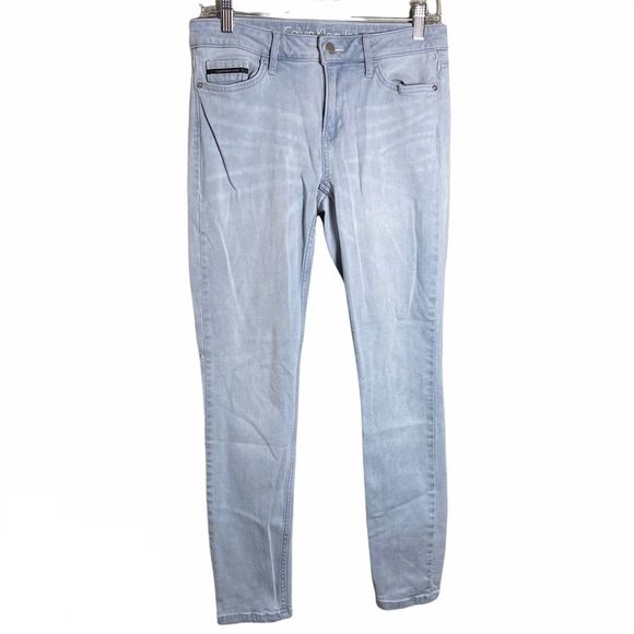 So good I had to share! Check out all the items I'm loving on <a href="/Poshmarkapp/">Poshmark</a> #poshmark #fashion #style #shopmycloset #miken #korkease #calvinkleinjeans: posh.mk/hZMCEkwhrub