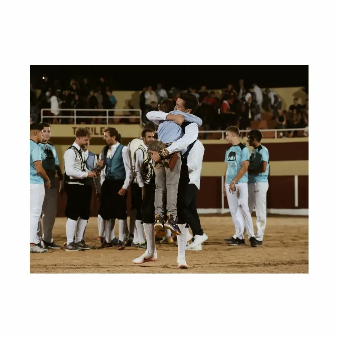 Rolan castro en Almonacid de Zorita
 
📷 <a href="/AnaLaidaa/">Ana Laida</a>