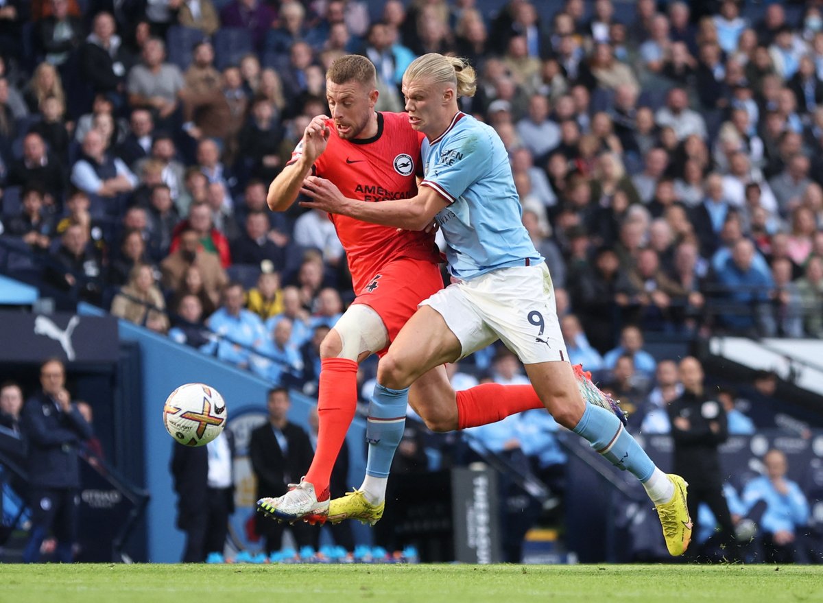 FFScout's tweet photo. 🔮 The top #FPL point scorer in GW14 will be _____________ https://t.co/i0TAR7xZmD