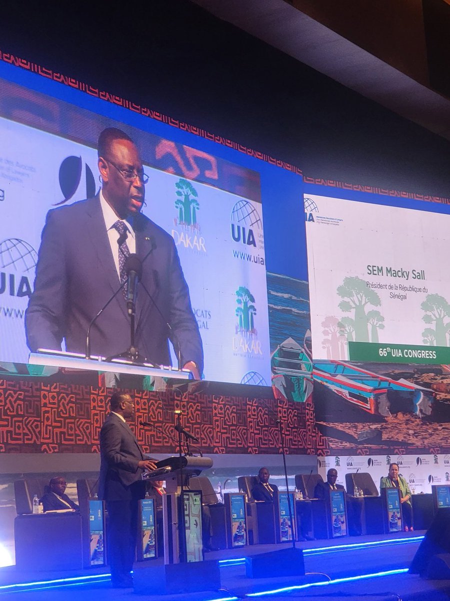 Heartening that Pres. <a href="/macky_sall/">Macky Sall</a> affirms the right to have lawyers present from moment of arrest as fundamental to preservation of rights and his codification of this right into Senegalese law. Bravo. #uiadakar