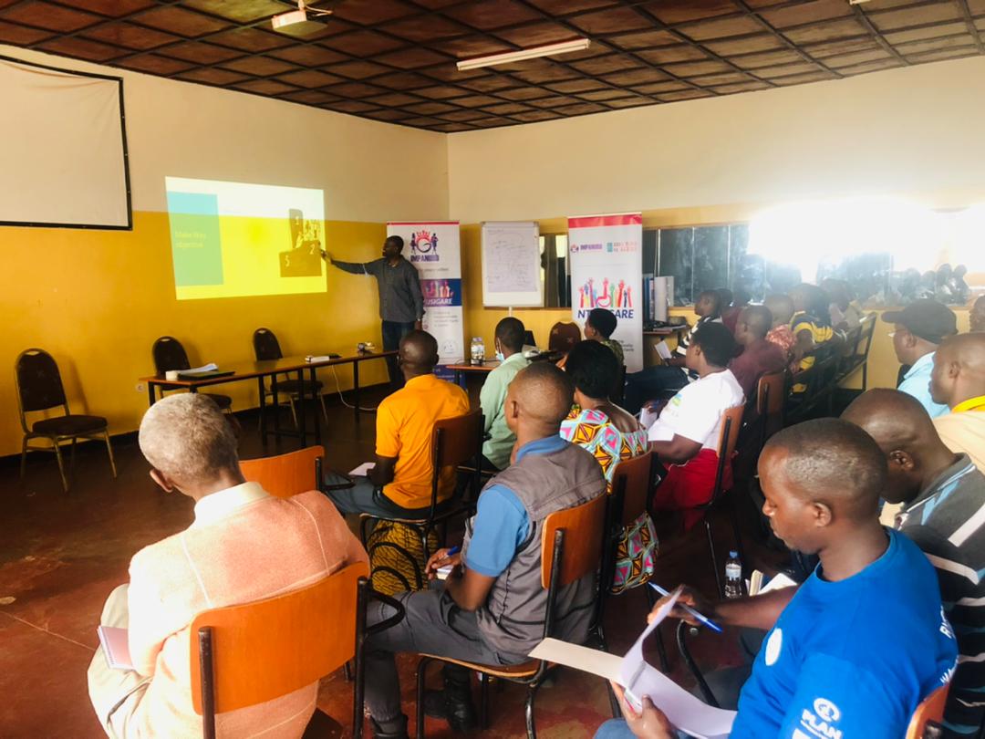 impanuro's tweet image. #JustIn 
Uyu munsi Impanuro Girls Initiative (#IGI) ku bufatanye na @NUDOR_Rw muri #MakeWayProgramme yatangije amahugurwa y&apos;iminsi itatu k’urukomatane rw&apos;ibibazo n&apos;imibereho idaheza mu itanga ry&apos;amakuru na serivisi ku buzima bw&apos;imyororokere -#NTUSIGARE

#SRHR #Intersectionality