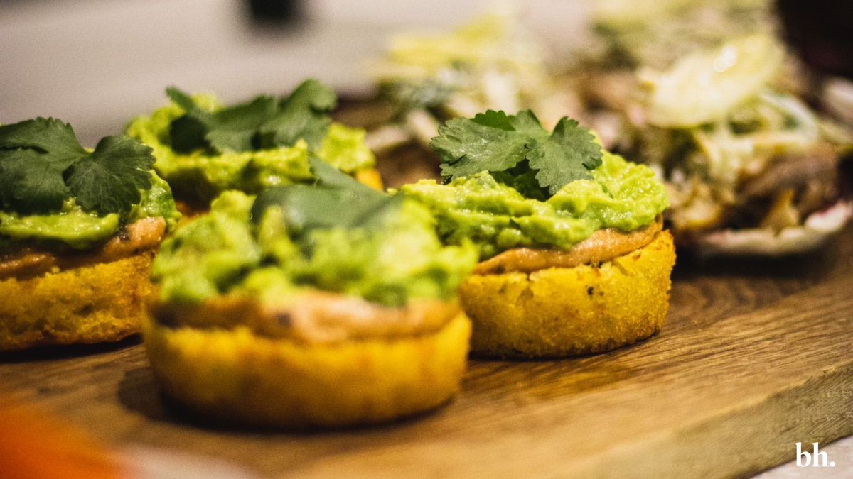 Today we are serving bite sized corn bread, smashed avocado with chipotle cashew butter.

#tastesensation #lunch #hospitality #workplace