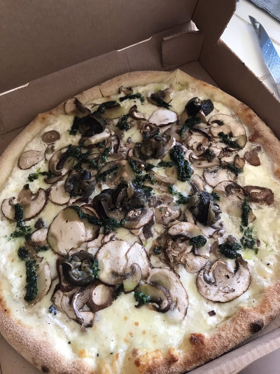 Benyāmyn tweet media