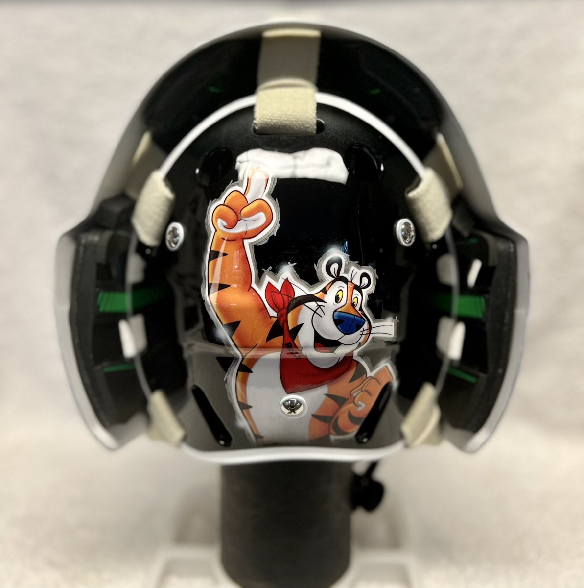 HelmetHead Design tweet media