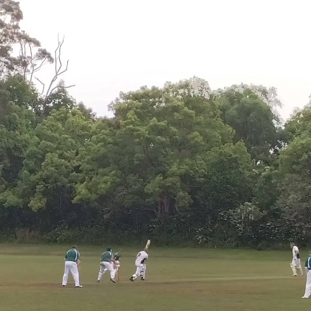 hamishneal's tweet photo. Game two (round 3) Having an agreed dead-ball area due to the mud was certainly unique. Despite Gus hauling us back into the game during our chase we fell short by 11 runs. Was batting at the end but couldn't help get us over the line. Took a catch though @LisarowCC #swoopdown https://t.co/uLrrNyLHik