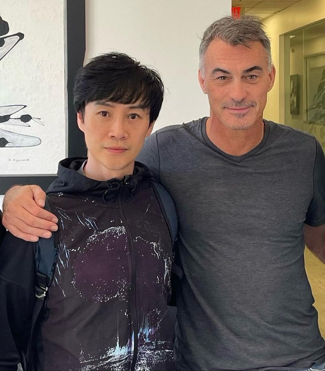 Revostahelski's tweet photo. #TigerChen and #ChadStahelski
#martialarts #JohnWick #johnwickmovie #actor #stuntman #stuntcordinator #director #producer #biker #California #LA #LosAngeles #Manhattanbeach #new #photo #Revostahelski https://t.co/01H6gL0SBI
