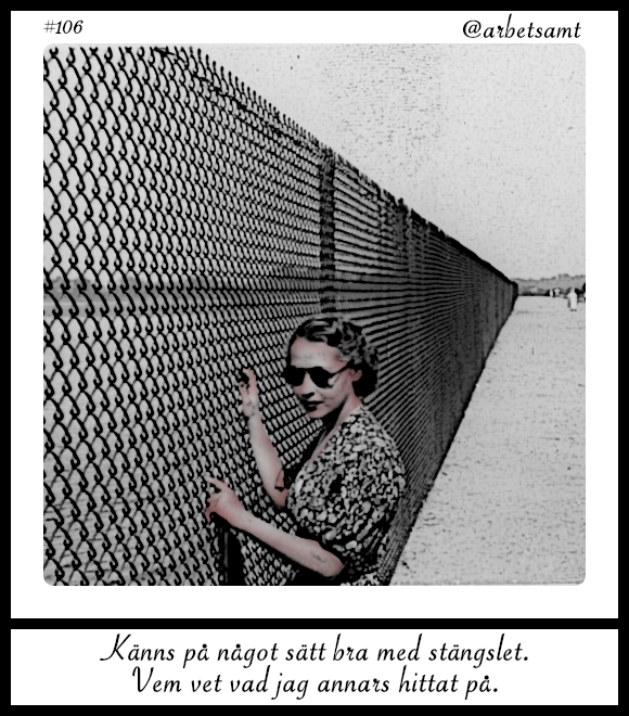 Arbetsamt's tweet photo. #arbetsamt #staket #repris #humor #vintage #bw https://t.co/WqELgIMzPg