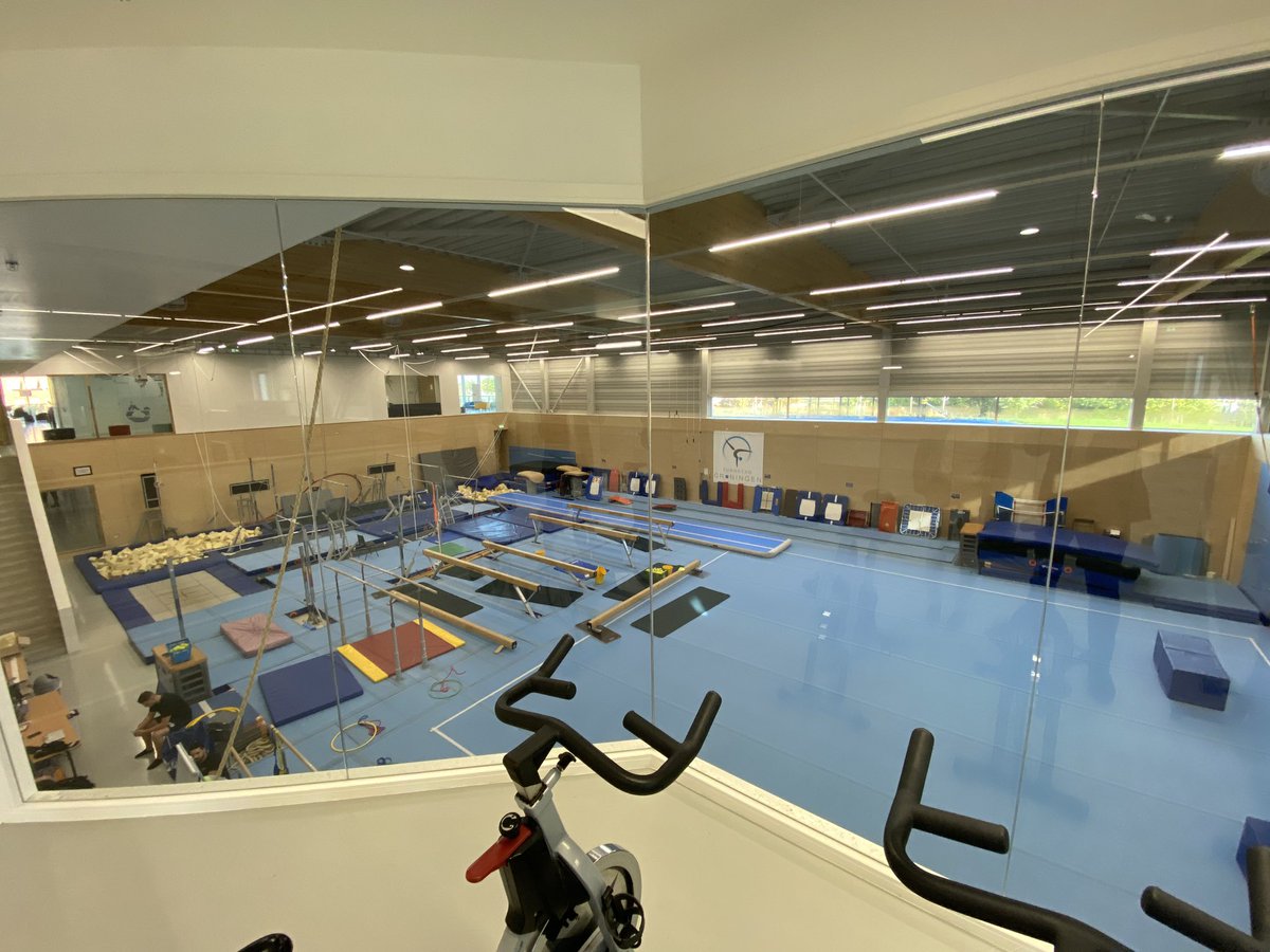 TjeerdHobma's tweet photo. Vanochtend Teams-aan-zet in de praktijk gezien met de RvT @Noorderpoort. Groot dankjewel aan studenten &amp; collega’s van #NieuweWegen, #NieuwFit, #Noordersport, #Leefstijl, #FitCoach voor jullie openhartigheid, goede gesprekken en gezonde lunch! https://t.co/4xIXkVmChu