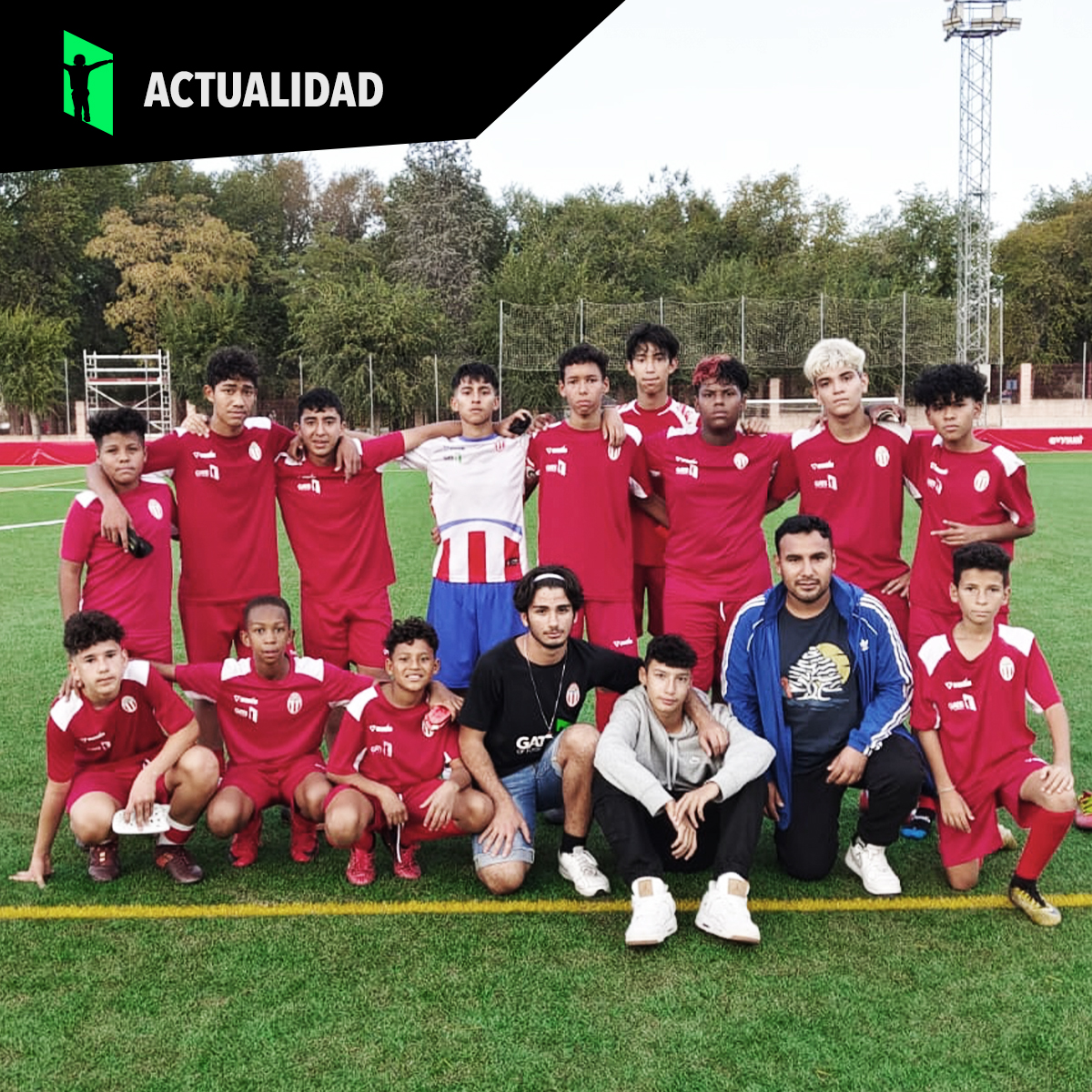 GateforChildren's tweet photo. GATE OF FOOTBALL I Competition season begins! 👏👏
Since August, the players from the different categories of the Club Atlético Pan Bendito Gate @atletico_panben , with whom we work, have been training for these football competitions ⚽.
#GateOfFootball https://t.co/LJRu2G3XKi