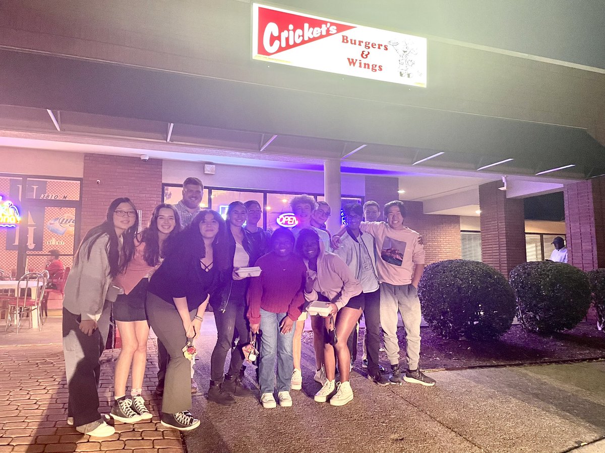After rehearsal Monday night, JCHS Chamber Choir spent some time bonding over wings at Cricket’s.

#mcslearn #proudtobeajet #jchschoir