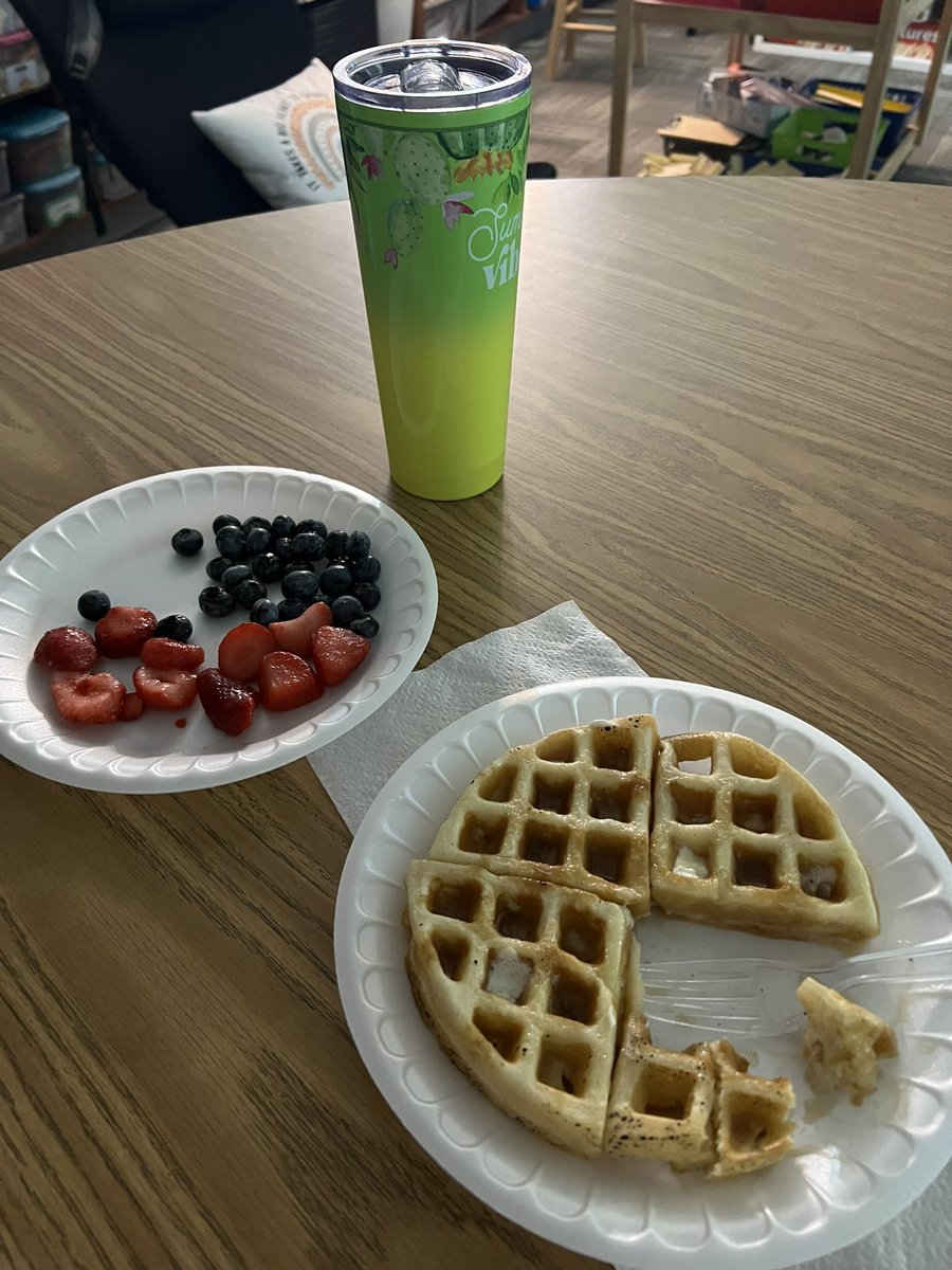mrsbloodworth3's tweet photo. This is teacher care the day after family night! 🤣 STEAM Scream @mambrinosteam  was amazing! Then our admin team treated us to breakfast this morning! #thisishowyoutakecareofteachers #plantbloomgrow #gisdfamily 💜 https://t.co/Q7Kpts5xQ8