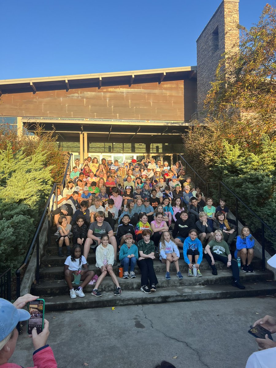 Group pic before the last class begins at Rock Eagle <a href="/SweetAppleES/">Sweet Apple Elem</a>
