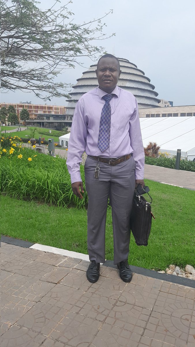 kibwe amani yao tweet media