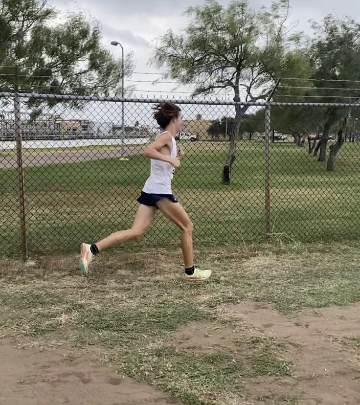 lucas_thelen1's tweet photo. UIL 6A Region 4 Championships. Long course, and a very windy day, but I was able to qualify for the UIL 6A State meet. Excited to run fast, and represent Stony Point at state! https://t.co/E5o4Ear2rD