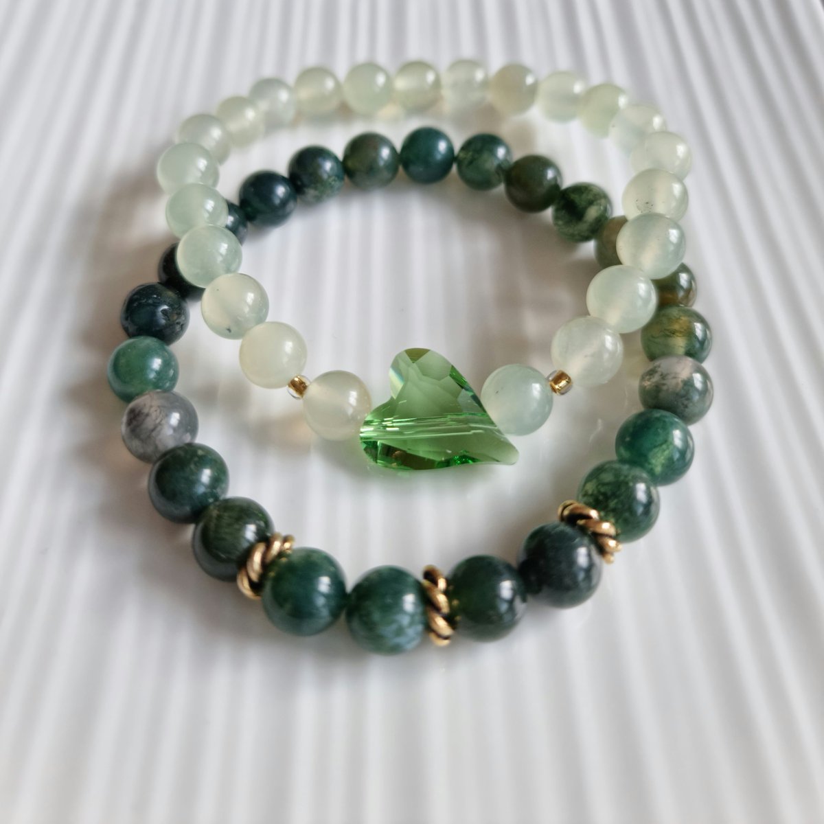 Puppy_Cute14's tweet photo. #jadeit #achat  💚#swarovski v  zelené sadě💚🎁
#naramkyodpatricie 
Dnes zelená #středa protože mi začíná dneškem už prodloužený víkend a až do neděle budu doufám do té zelené též koukat!:-)💚🌳🚲
Užijte si den a nejen ten dnešní!🍀👋 https://t.co/YhmpjgmRt1