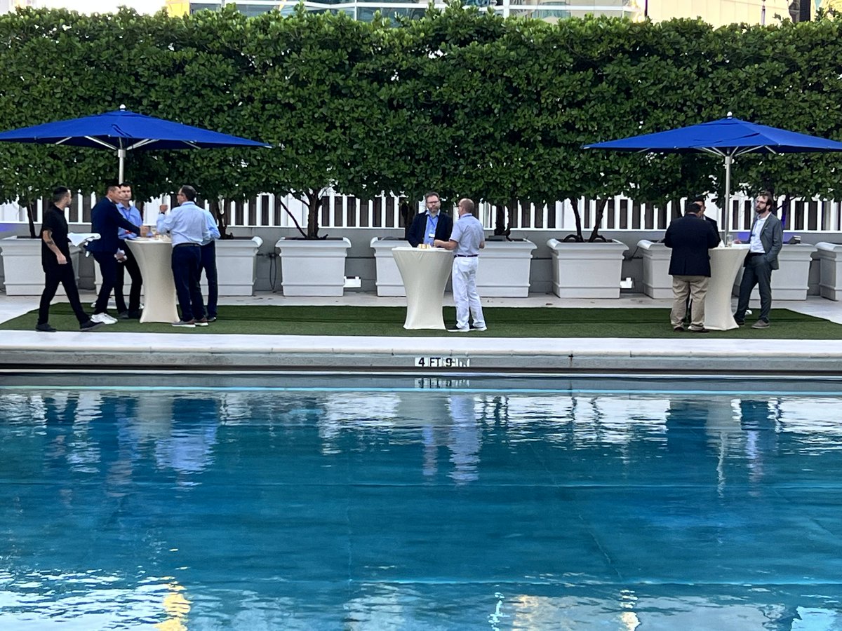 MEF_Forum's tweet photo. #MEF members were welcomed to the Q4 Members Meeting in #Miami at the opening reception, thanks to our sponsor @GoldConnect_GCC! A great opportunity for networking and face-to-face meetings.

Be sure to attend today's #LSO Partner Conference!

#MEFMeetings #LSOPC #IgniteBetter https://t.co/hc36Wcaqcz