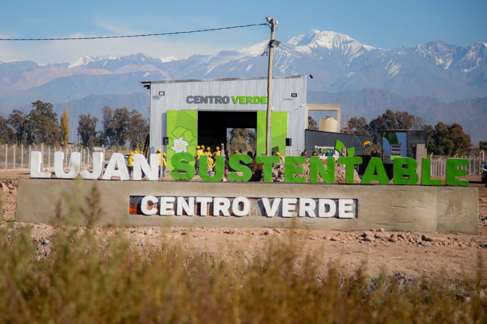 MalbecPlay's tweet photo. Con varios eventos @MuniLujanDeCuyo celebrará la Semana de la Acción Climática.  El propósito de construir conocimiento y generar las herramientas para reducir las emisión de gases de efecto invernadero. https://t.co/TWuMhxLT1x