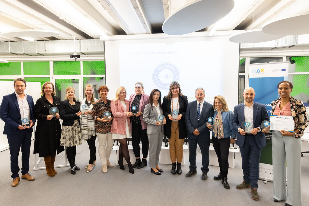 CompanysportEU's tweet image. 🎉Congratulations to 1st #WAC certified organisations in Brussels yesterday who were all recognized for their inspiration policy and programs to make their employees more active.
Thanks to Erasmus+ Sport program 🇪🇺

🏆Long life to WAC certification!