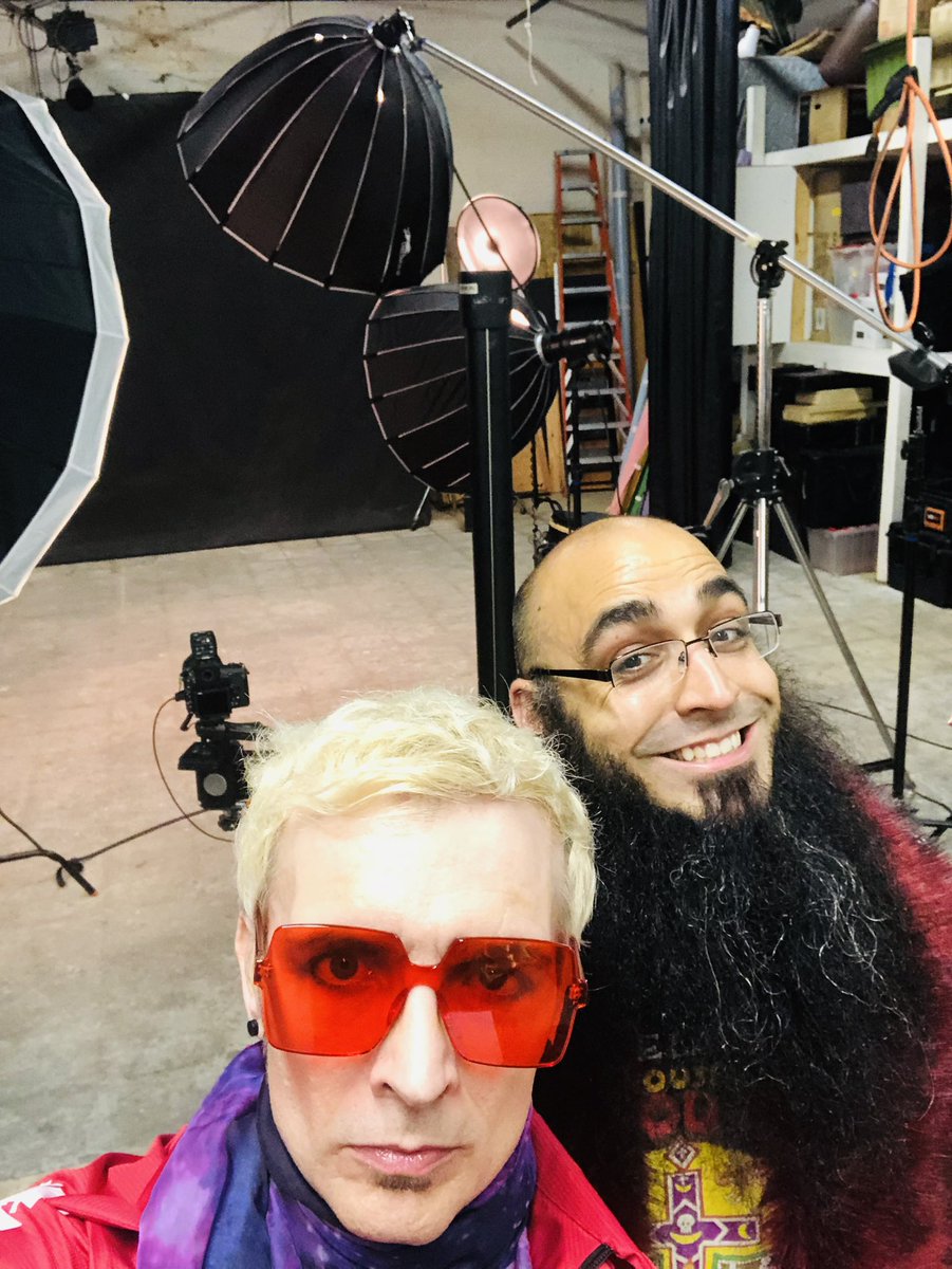 freekbass tweet media