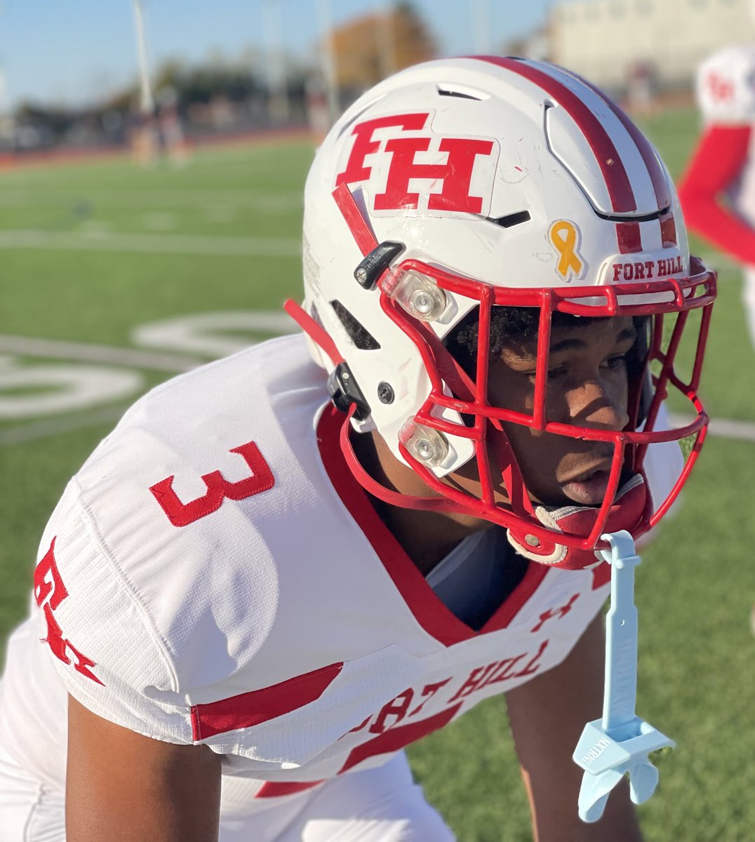 #24 Chevy Perkins and #3 Jabril Daniels, both 10th graders who start for the #Sentinels, are playing like savvy veterans in their roles this season. Perkins has 46 tackles and a team-high 4 QB-sacks while Daniels is 4th on the team in rushing and averages 9.3 yards per attempt.