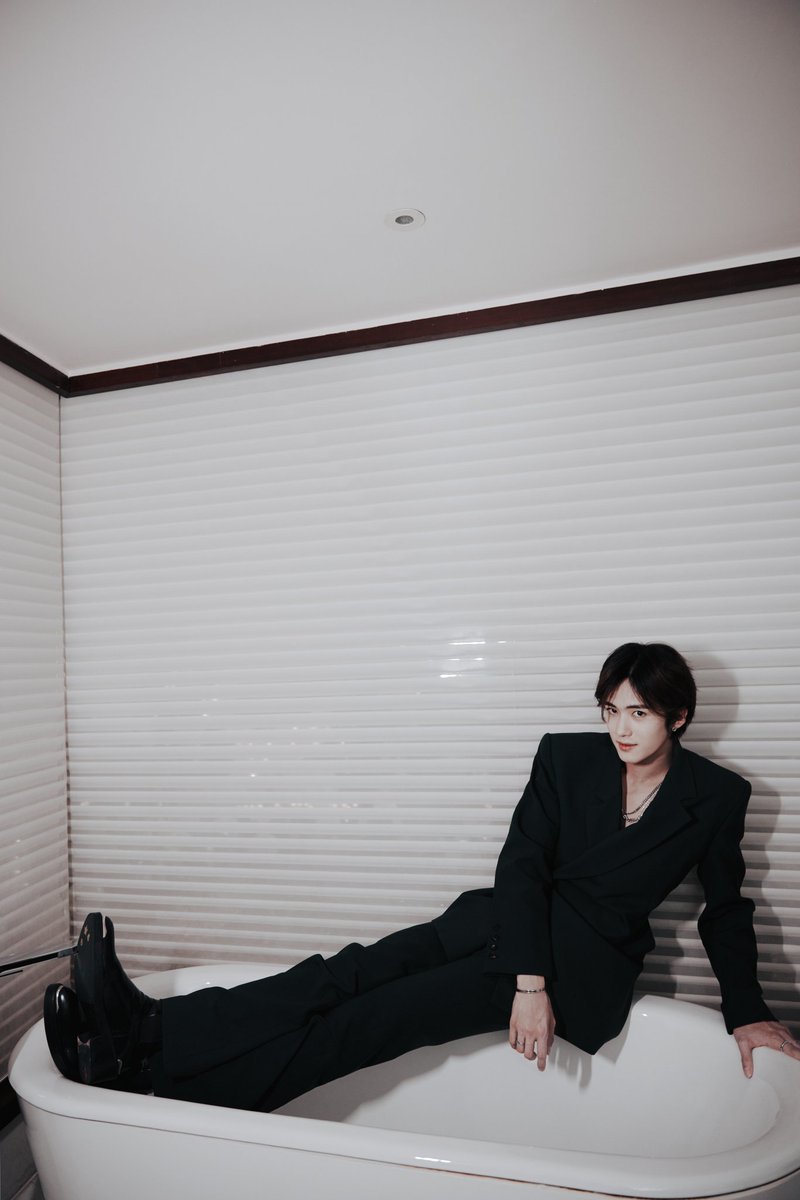 (slow)𝙋𝙍𝙄𝙉𝘾𝙀𝙔𝘼𝙉𝘼𝙉_𝙏𝙃 👑 tweet media