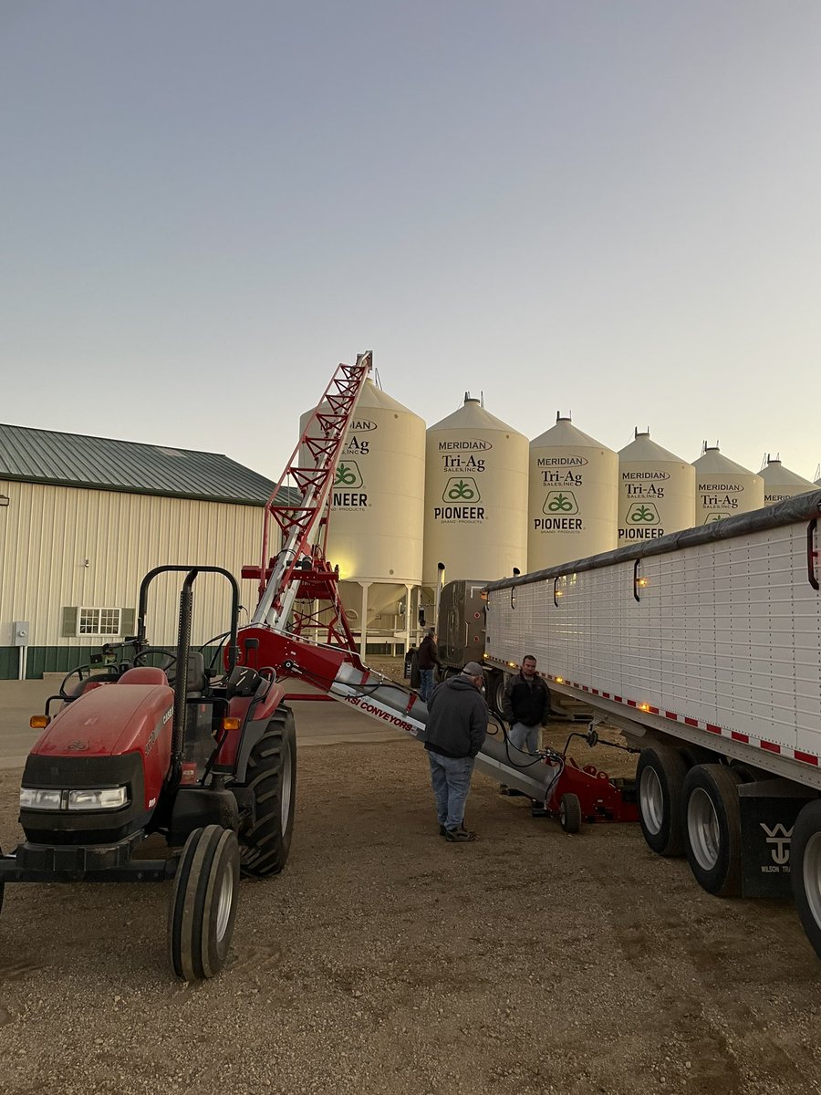 Big Hammer! P31A95BX going in the tank on this beautiful October Day!!
