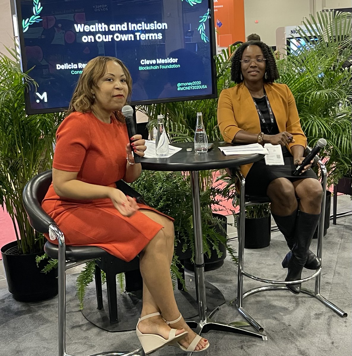 During @money2020, @TheBlockFound ED @cmesi and Delicia Hand from @ConsumerReports explored how young people, women, diverse innovators are forging new metrics for wellbeing & prosperity. We can empower consumers with tools to mitigate risk. #Money2020