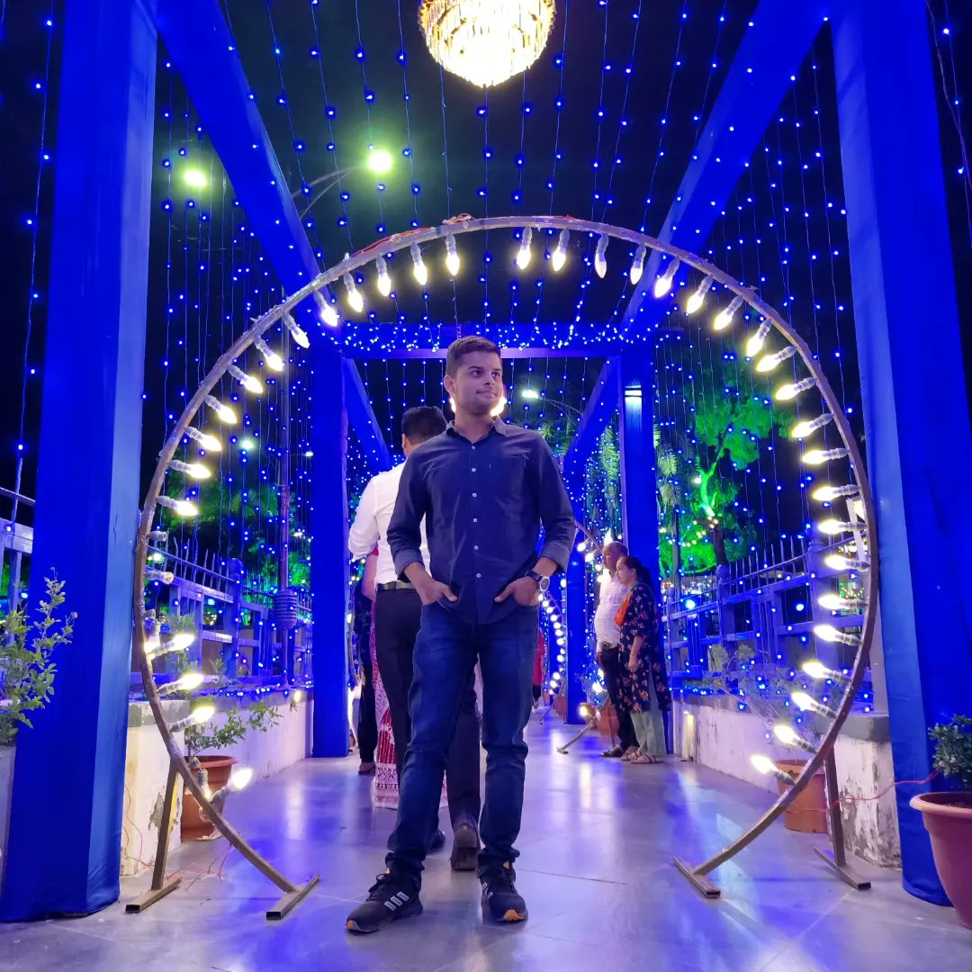daksh_hariom's tweet photo. #DIWALI_VIBES🪔
#2K22 https://t.co/qx8zPr5aJg