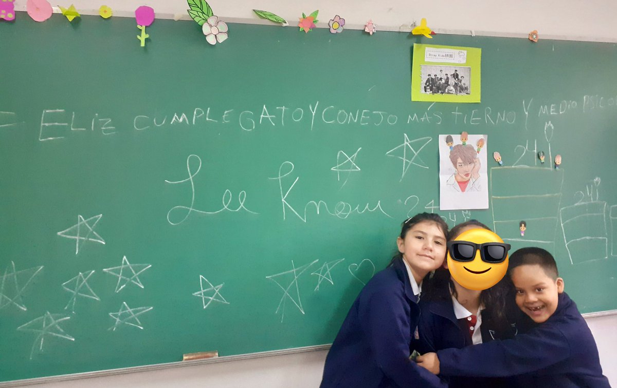 IrmaLema's tweet photo. Happy Birthday! All the best for you!! From Argentina with Love! Your kids fans!  #LeeKnow @Stray_Kids @StrayKidsArgFC #StrayKids https://t.co/nNAGisxP2b