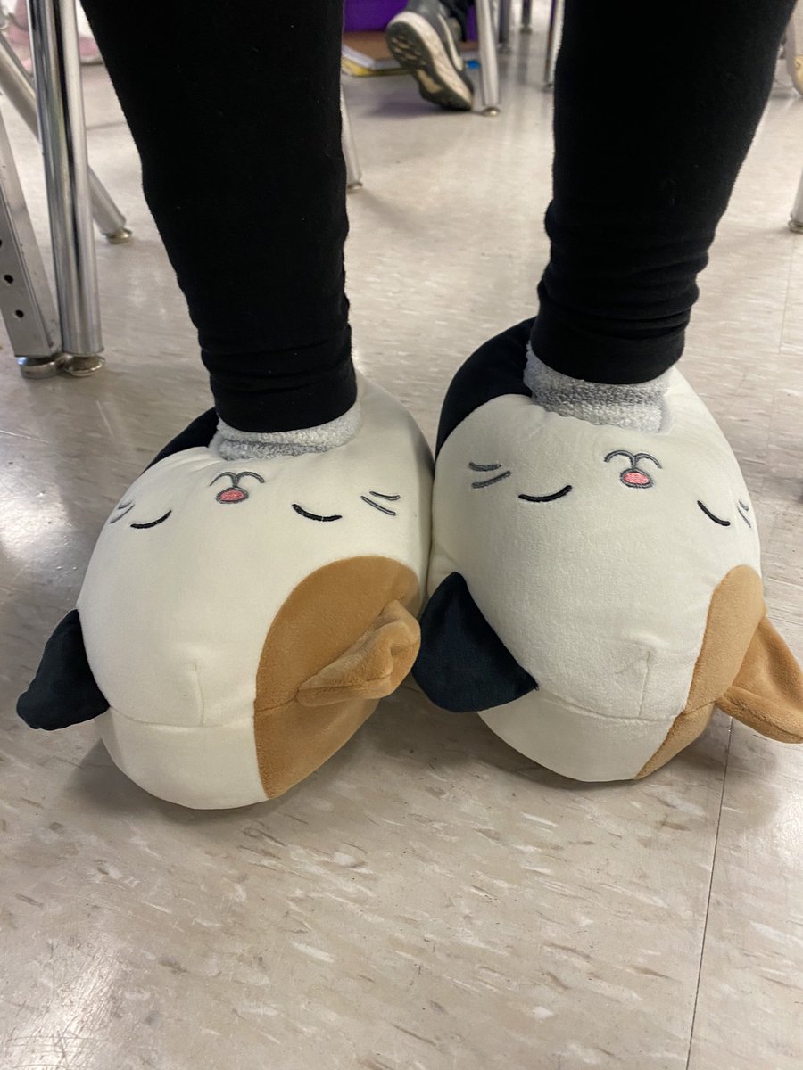 Mrs. Marlow tweet media