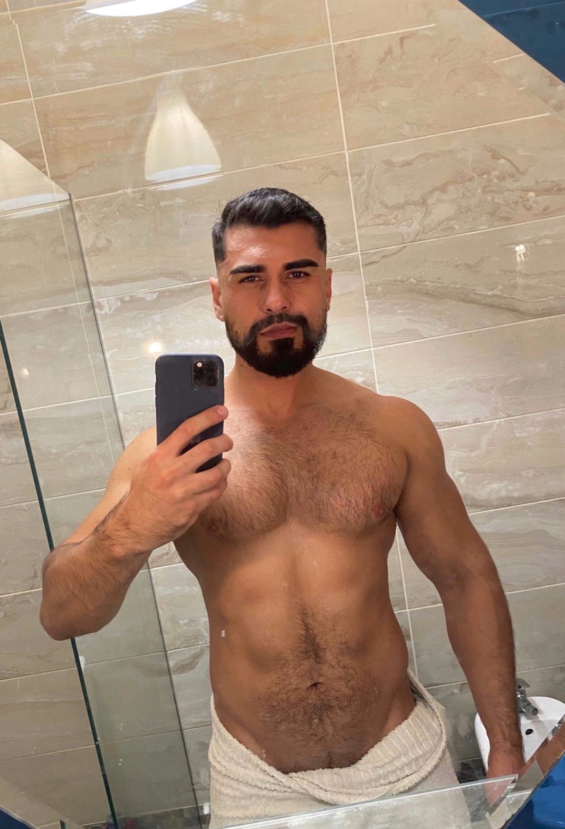Chestkalvs's tweet photo. 👅💦 https://t.co/G688F2NSpa
