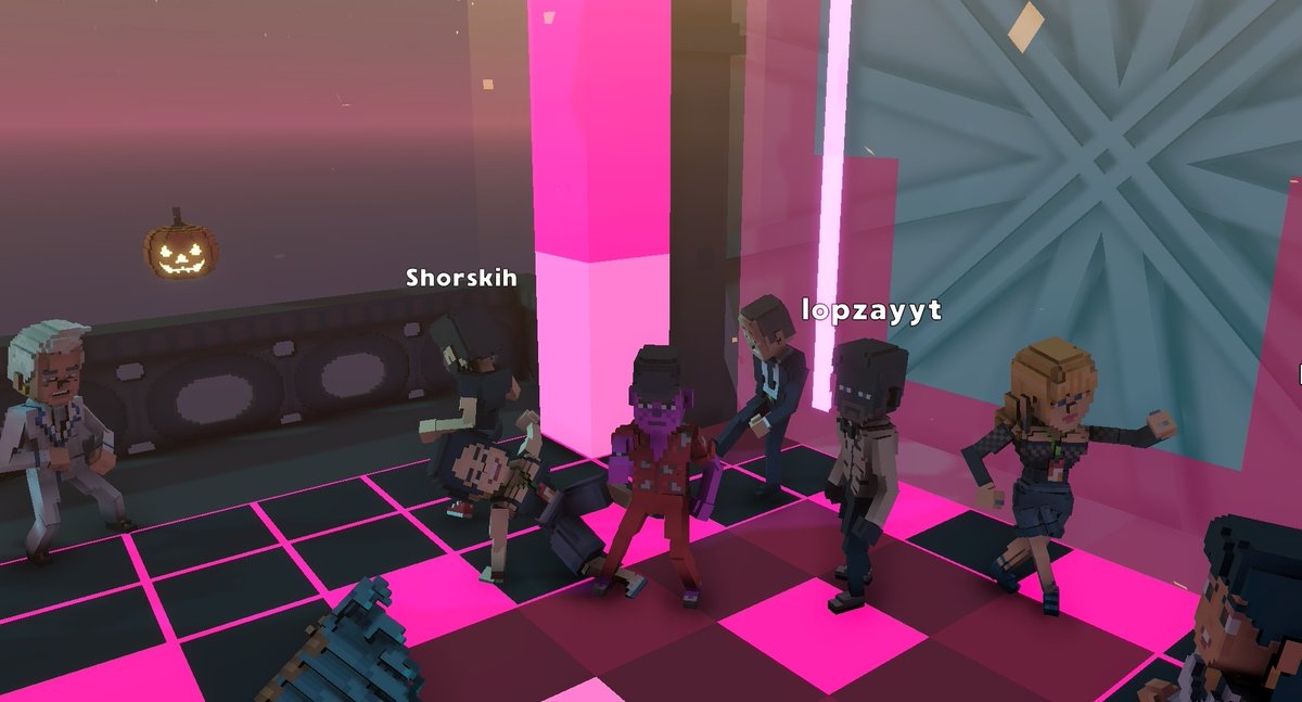 woonei22's tweet photo. @TheSandboxGame I just participated in the Paris Hilton  #Cryptoween Event. I found Grralh check out my screenshot below!
🎃👇 https://t.co/hGXJAyvFJW