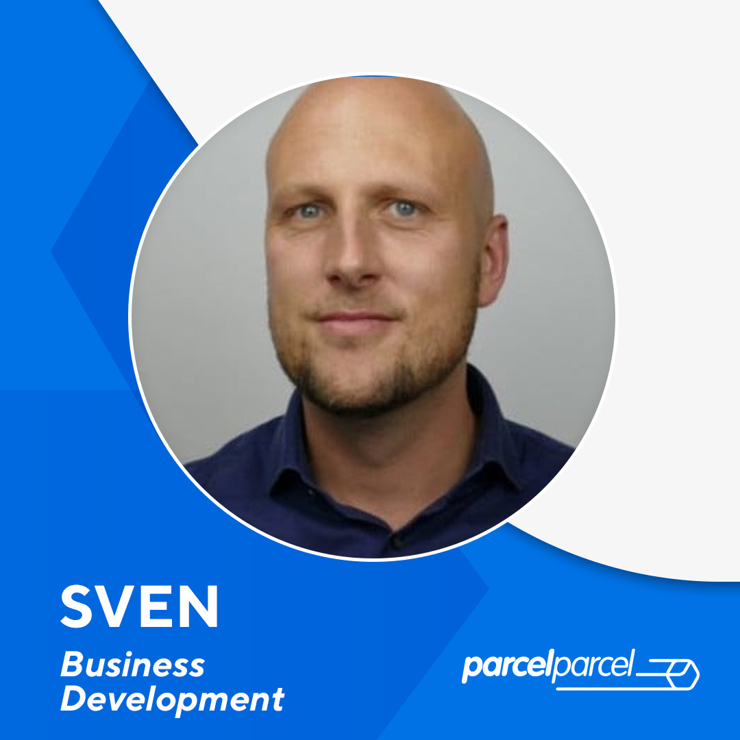 ParcelParcel's tweet image. Dit is onze nieuwe collega Sven 👇

Ik ben Sven, 39 jaar en ik woon samen met mijn twee zoontjes in Almere. Per 1 september ben ik gestart bij ParcelParcel als Business Development Manager. 
#businessdevelopment #parcelparcel #logistiek #serviceprio1 #jobs