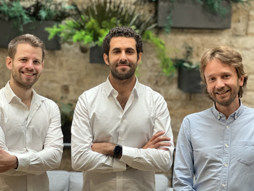 LegalPlace.fr (@legalplace) on Twitter photo 🚀 LegalPlace lève 20 millions d’euros pour accompagner les entrepreneurs !
Merci à <a href="/XAngeVC/">XAnge</a>, <a href="/eurazeo/">Eurazeo</a>, La Poste Ventures, <a href="/profounders/">PROfounders Capital</a>, MH Innov, <a href="/EVOLEM_/">EVOLEM</a> , <a href="/SWENCP/">SWEN CapitalPartners</a> et Matmut Innovation de nous accompagner dans cette aventure ! 💥
Pour en savoir plus👉 lnkd.in/e2ky4HuS 🚀 LegalPlace lève 20 millions d’euros pour accompagner les entrepreneurs !
Merci à <a href="/XAngeVC/">XAnge</a>, <a href="/eurazeo/">Eurazeo</a>, La Poste Ventures, <a href="/profounders/">PROfounders Capital</a>, MH Innov, <a href="/EVOLEM_/">EVOLEM</a> , <a href="/SWENCP/">SWEN CapitalPartners</a> et Matmut Innovation de nous accompagner dans cette aventure ! 💥
Pour en savoir plus👉 lnkd.in/e2ky4HuS
