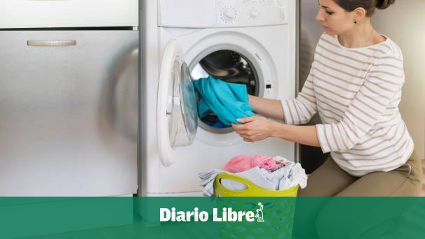 DiarioLibre's tweet photo. 👕|#BuenaVidaDL| Cómo usar pelotas de tenis para secar tu ropa
🔗https://t.co/so7Shd0gQc
#DiarioLibre #PelotasdeTenis #SecarRopa https://t.co/FYTpHgy7yu