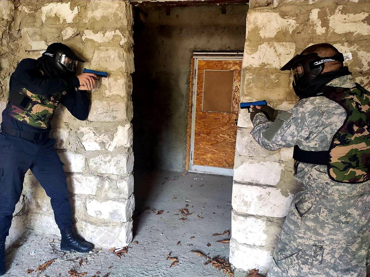 IGPFRVasiloi's tweet photo. Formarea abilităților practice. Elevii Centrul de Excelență în Securitatea Frontierei continuă procesul de studii și perfecționare.
#CESF 15 ani la datorie
#MAI_buni
#IGPF https://t.co/Bl03cqp6e9