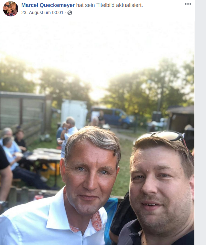 AntifaOS's tweet photo. Am vergangenen Wochenende fand in #Apolda in Thüringen ein #Bundeskongress der #JungenAlternative statt. Marcel Queckemeyer (#AfDOS) bedrängte und bedrohte dort einen Journalisten.
#noAfD #noJA #apd1510
(Fotoquelle: Facebook Marcel Queckemeyer) https://t.co/fxGHn4nAus
