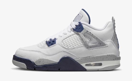 shoeengine's tweet photo. JUST ADDED:

Air Jordan 4 GS "Midnight Navy" 408452-140

https://t.co/EW5QJ2CLTr https://t.co/jtiDkQXcXz