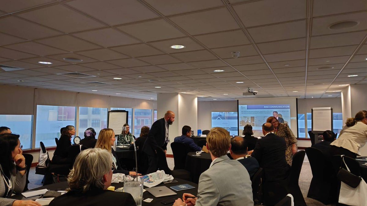 aseforg's tweet photo. How to use science to win hearts and change minds for public good? Keynote speaker Mr Alex AIKEN - ED Government Communications, Cabinet Office, UK Government - addresses this question by showcasing some #RiskCommunication practices during the @ASEF_PHN #ASEFRiskComm conference. https://t.co/StiDtIgF9B