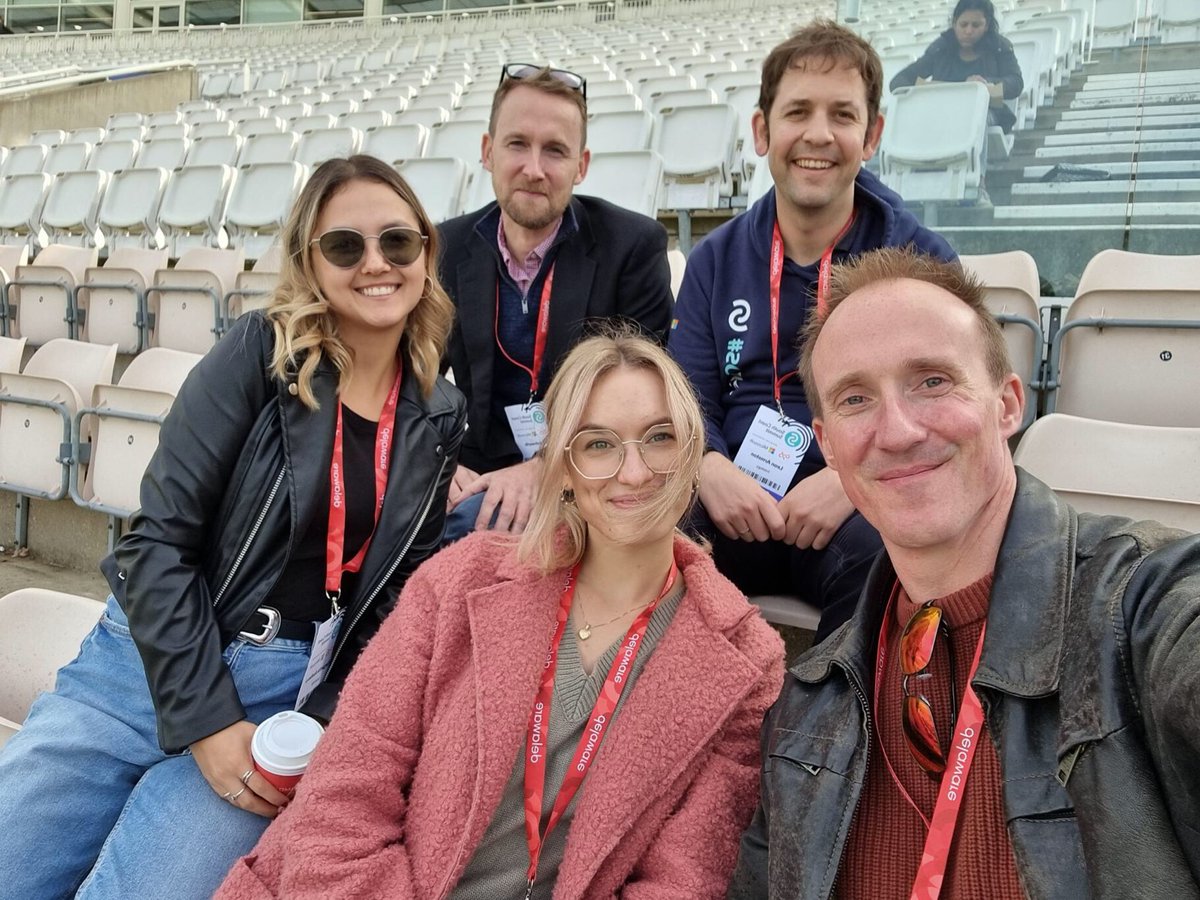 The Intelogy Team tweet media