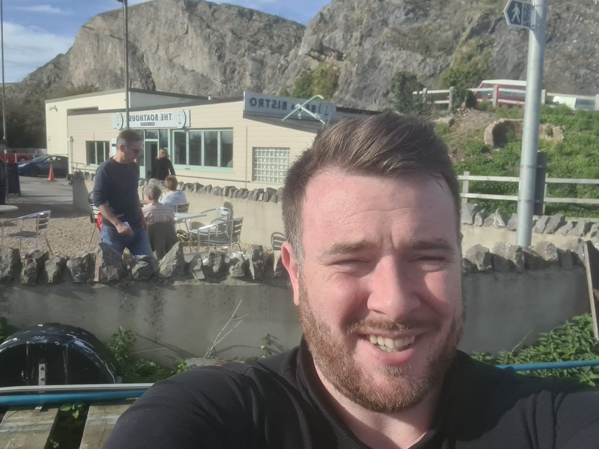 AntonelliBakery's tweet photo. Gelato Jonny's great gelato tour of the south continues with Roudy Cow, Devises, Abygail's Ice-Cream in Malmesbury and Giulios! 🍦❤

We love getting out and seeing our customers, any ideas where we should go next?! 👀

#GelatoTour #GelatoJonnyGoesSouth #ClientVisit https://t.co/8wh04xOzWz