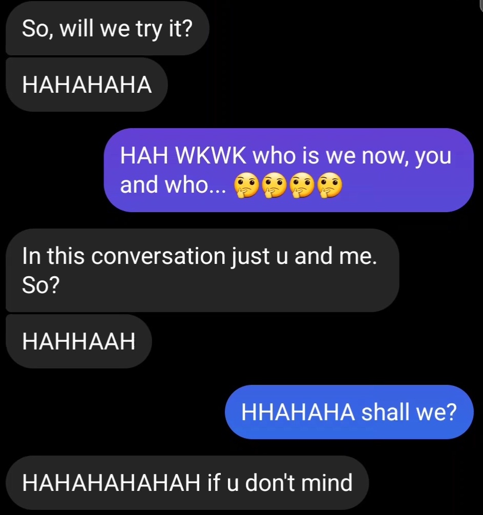 gotwhic's tweet photo. We had a random midnight talk last night..🧎🏻‍♀️🧎🏻‍♀️🧎🏻‍♀️🧎🏻‍♀️ again, he flirted with me LMAO. Gak tau sih does it count as flirting or dia serius apa gimana IDKKKKK, I'M CONFUSED. https://t.co/GFzrCJkatu