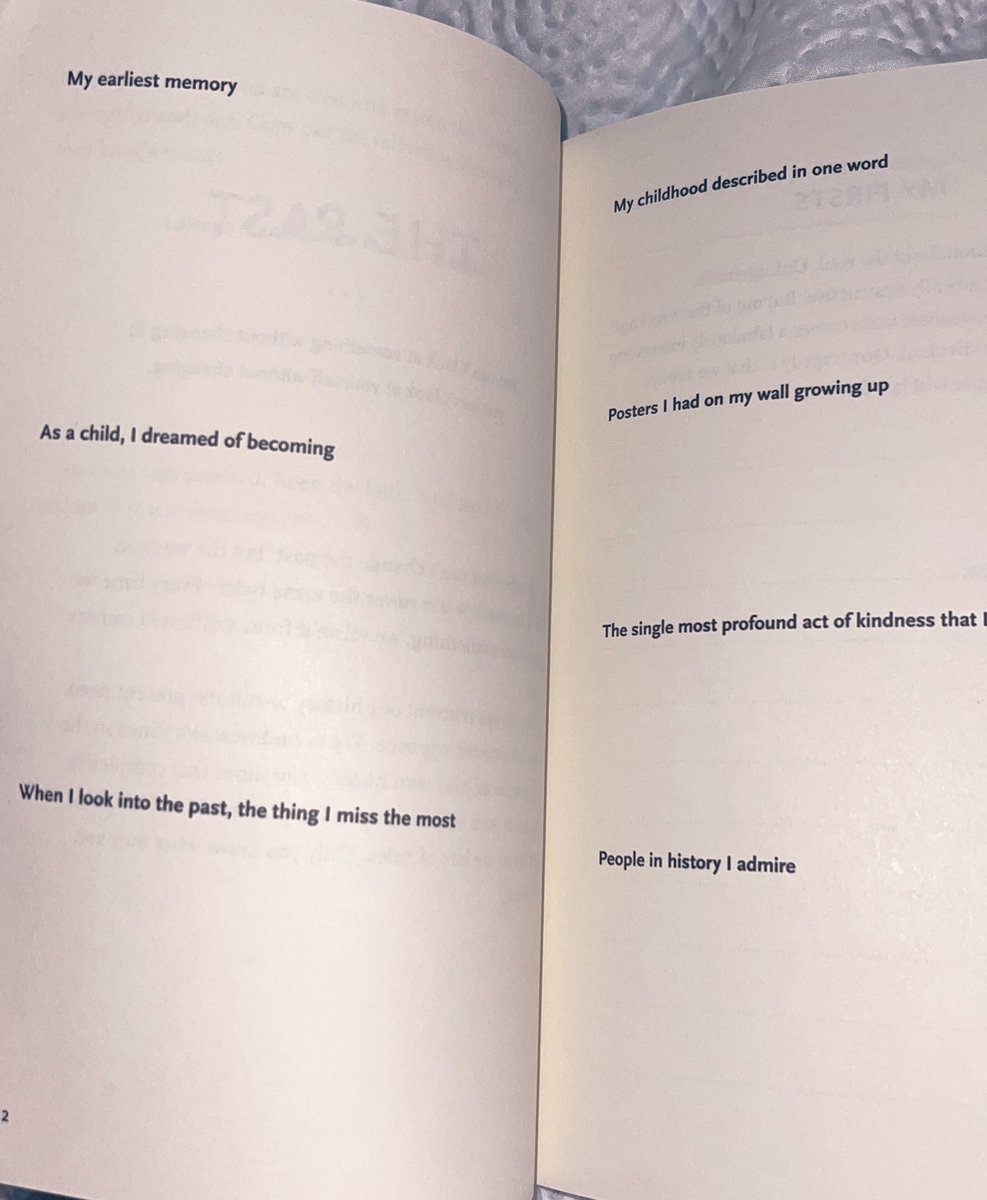 itsAbbies's tweet photo. 📕 🔥 #burnafterwriting https://t.co/EVei5LENRe