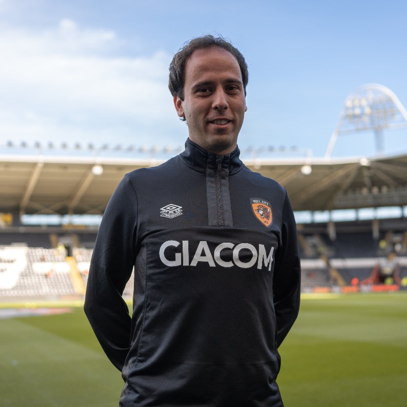 HullCity's tweet photo. Hull City can confirm the appointment of Beri Pardo as the club’s new head of performance strategy. 

We can also confirm that former full-back Robbie Stockdale has joined the club’s coaching staff on a temporary basis. 

Great to have you on board! 🤝

#hcafc