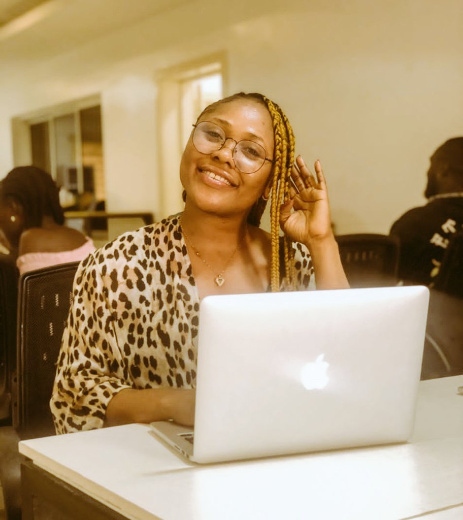 utiva_io's tweet image. Meet our exceptional growth manager, Praise. 
Praise is a dogged queen and truly exemplary growth practitioner, keen on selling our programs value to customers and clients, across the globe. 

Sheis big on carrying others along.
And yes, she loves dancing💃 

#UtivaHumanOfTheWeek