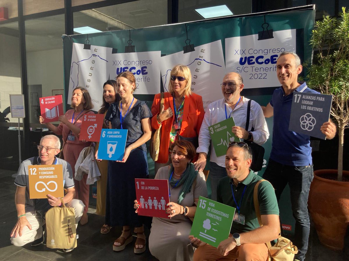 La delegación de Ikasgiltza en el XIX Congreso de UECOE