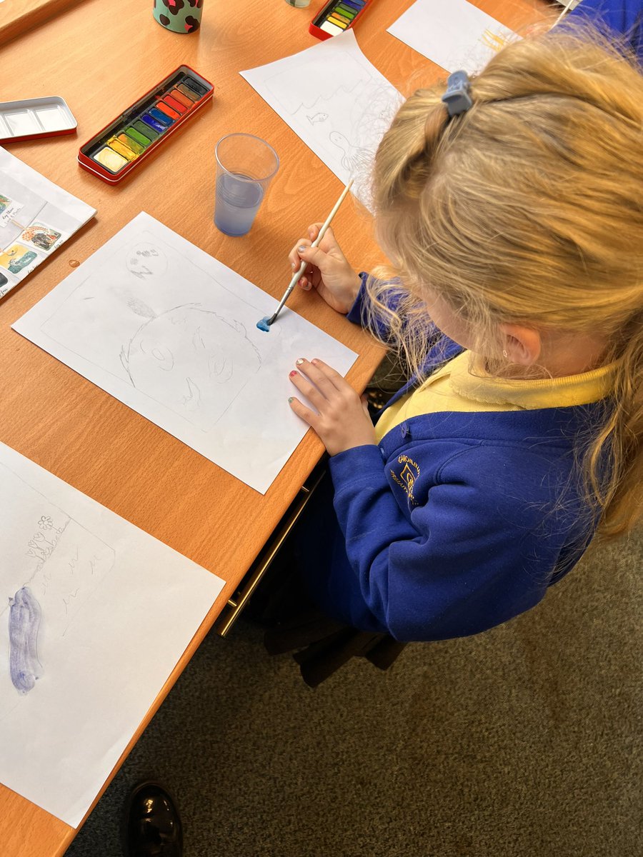 canon_burrows's tweet photo. Year 3 are having fun using water colours to recreate the Christian Creation story #reweek #christianvalues #creativity https://t.co/nJ27niQItk