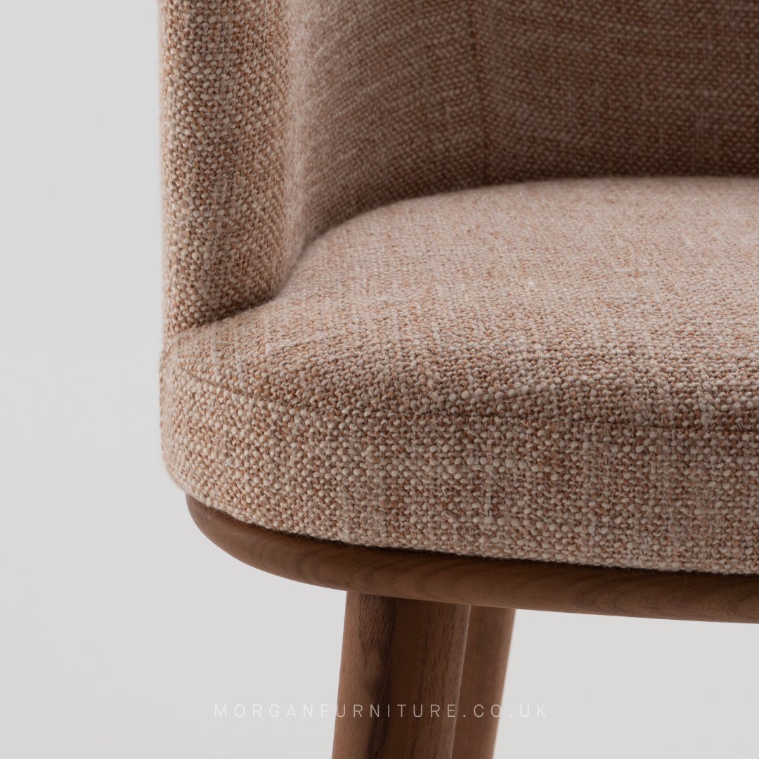 MorganSeating's tweet photo. The new Porto bar stools are the newest additions to our versatile Porto collection. The stools combine Porto’s crisp upholstery with a generous seat and a slim metal underframe. 

Explore the Porto collection today:  https://t.co/Ii0CesoWtE

#design #madeinbritain #furniture https://t.co/TQYXj7mDim